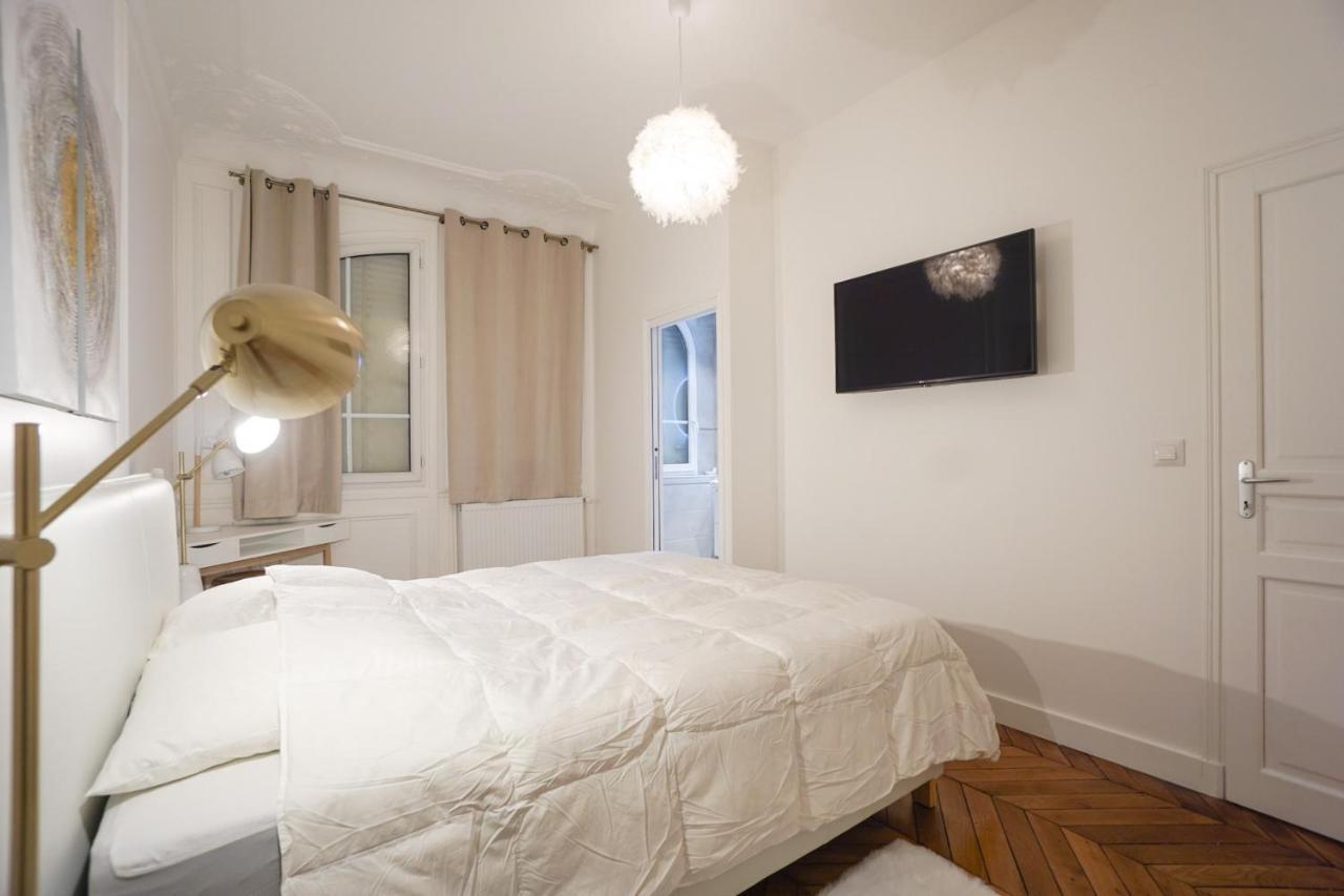 Modern Duplex Close To The Eiffel Tower Parigi Esterno foto