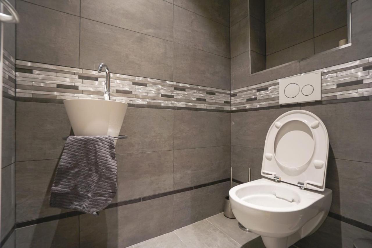 Modern Duplex Close To The Eiffel Tower Parigi Esterno foto